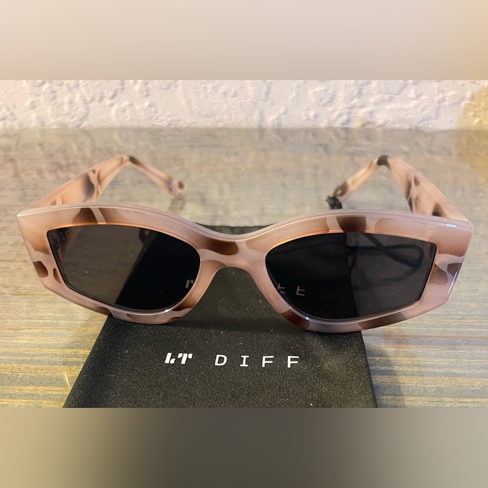 Diff 55mm Slim Sunglasses